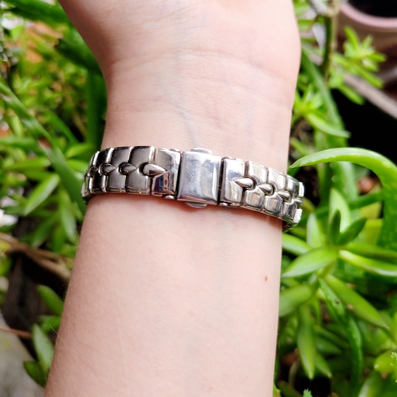 Classic B.West Silver & Purple/Blue Quartz Watch - Picture 7 of 9